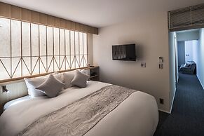 Tomoya Residence Hotel Kyoto Nijo Takakura
