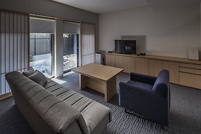 Tomoya Residence Hotel Kyoto Nijo Takakura