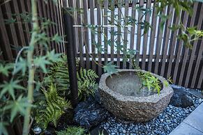 Tomoya Residence Hotel Kyoto Nijo Takakura