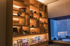 Tomoya Residence Hotel Kyoto Nijo Takakura