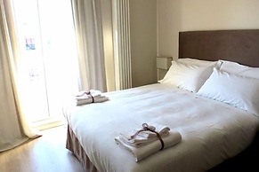 Gatto Bianco Le Terrazze