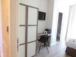 Gatto Bianco Le Terrazze