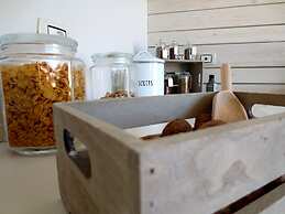 Gatto Bianco Le Terrazze