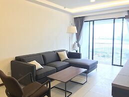 The Landmark Penthouse Luxury Condo by Casa Accommodation