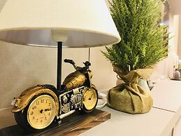 The Landmark Penthouse Luxury Condo by Casa Accommodation