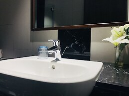 The Landmark Penthouse Luxury Condo by Casa Accommodation