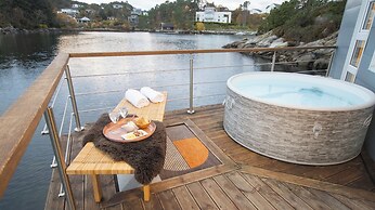 Floating Villa Bergen