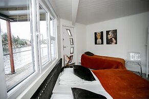 Floating Villa Bergen