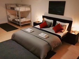 Village Cascais Guest House