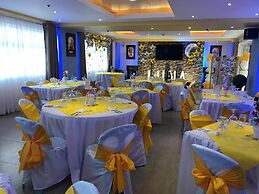 Royal Mansion Hotel