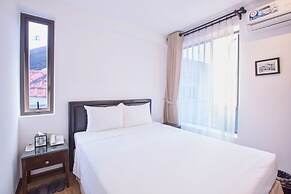 Dinh Ami Hanoi Hotel