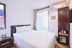 Dinh Ami Hanoi Hotel