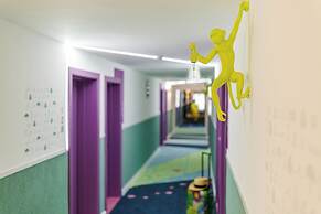 ibis Styles Venus