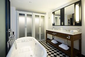 Cheval The Edinburgh Grand