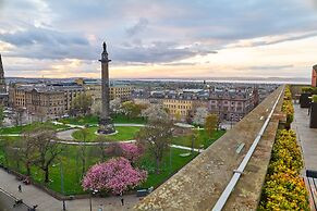 Cheval The Edinburgh Grand