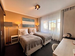 Grand Petit Hotel ex Shato Gesson