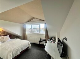 Grand Petit Hotel ex Shato Gesson