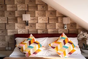 Grand Petit Hotel ex Shato Gesson