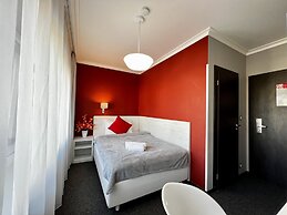 Grand Petit Hotel ex Shato Gesson
