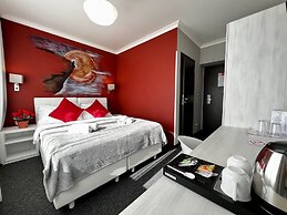 Grand Petit Hotel ex Shato Gesson