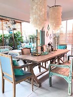 Pineapple Lazy Beach Villa