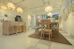 Pineapple Lazy Beach Villa