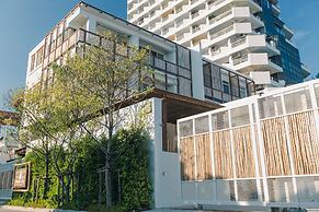 Pineapple Lazy Beach Villa