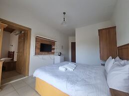 Sunset Boutique Hotel & Apartments