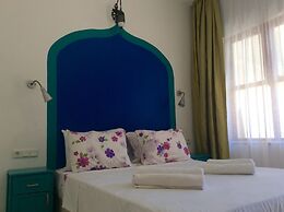 Sunset Boutique Hotel & Apartments