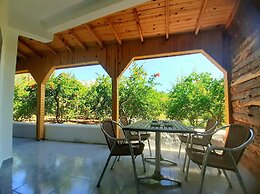 Sunset Boutique Hotel & Apartments