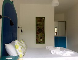 Sunset Boutique Hotel & Apartments