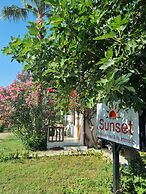 Sunset Boutique Hotel & Apartments