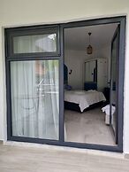 Sunset Boutique Hotel & Apartments