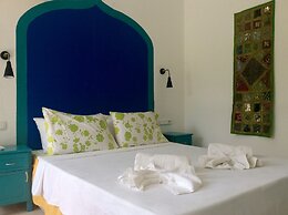 Sunset Boutique Hotel & Apartments