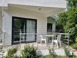 Sunset Boutique Hotel & Apartments