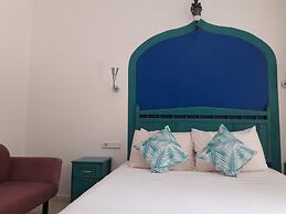 Sunset Boutique Hotel & Apartments