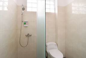 Maharani Guesthouse Tebet Syariah - Hostel