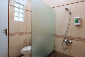 Maharani Guesthouse Tebet Syariah - Hostel