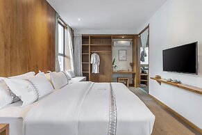 Floral Holiday Guesthouse