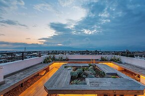 Floral Holiday Guesthouse