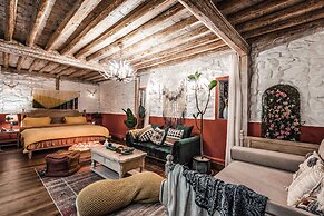 3 Cottages of Deer Inn