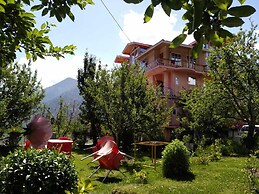 Countryside Himalayan Resort, Manali