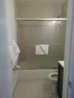 Hollywood Beach Resort-renovated Studio Nice Views