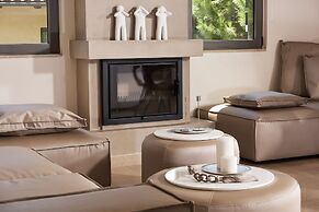 Elaia Luxury Apartments Glyfada