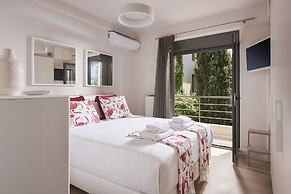 Elaia Luxury Apartments Glyfada