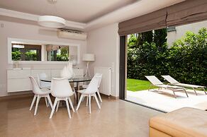 Elaia Luxury Apartments Glyfada