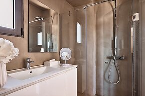 Elaia Luxury Apartments Glyfada