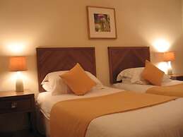 Macdonald Forest Hills Resort