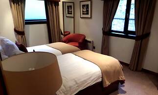 Macdonald Forest Hills Resort