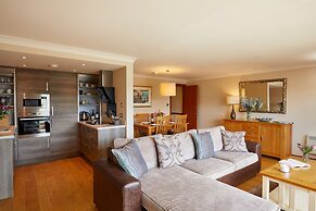 Macdonald Forest Hills Resort